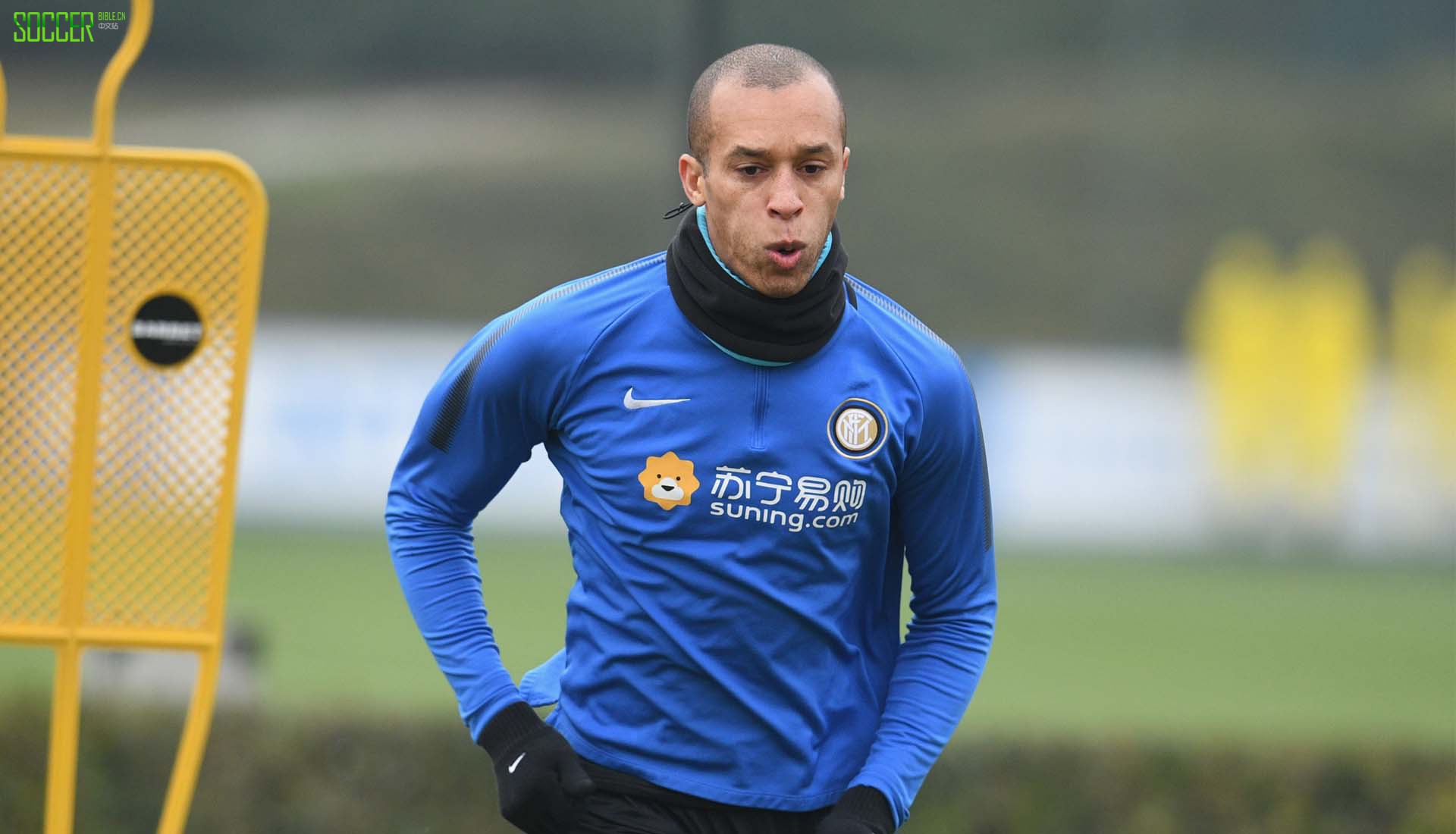 1-miranda-adidas-predatro-cold-blooded