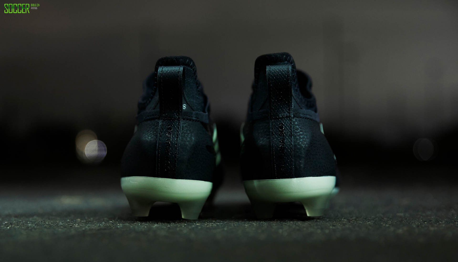 adidas-glitch-glow-black-1
