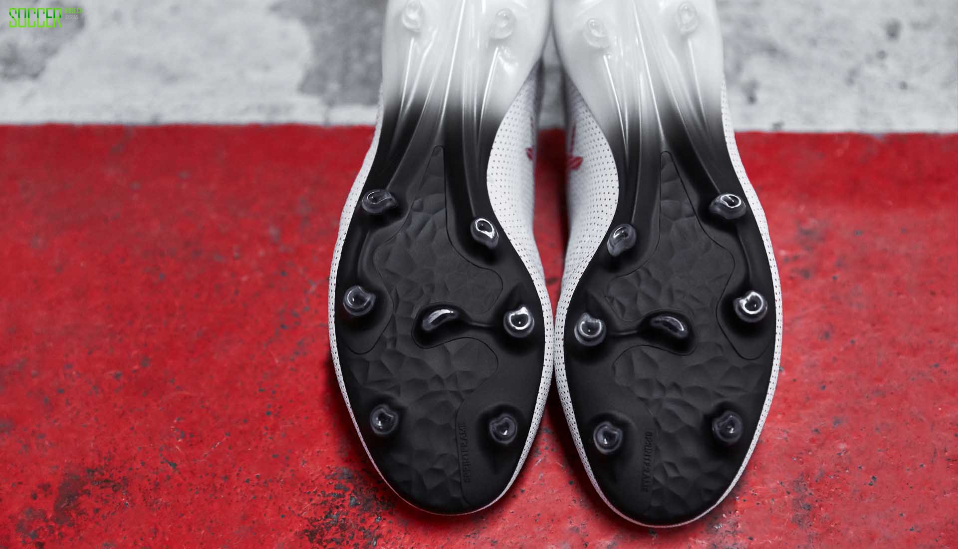 4-x-17-adidas-cold-blooded