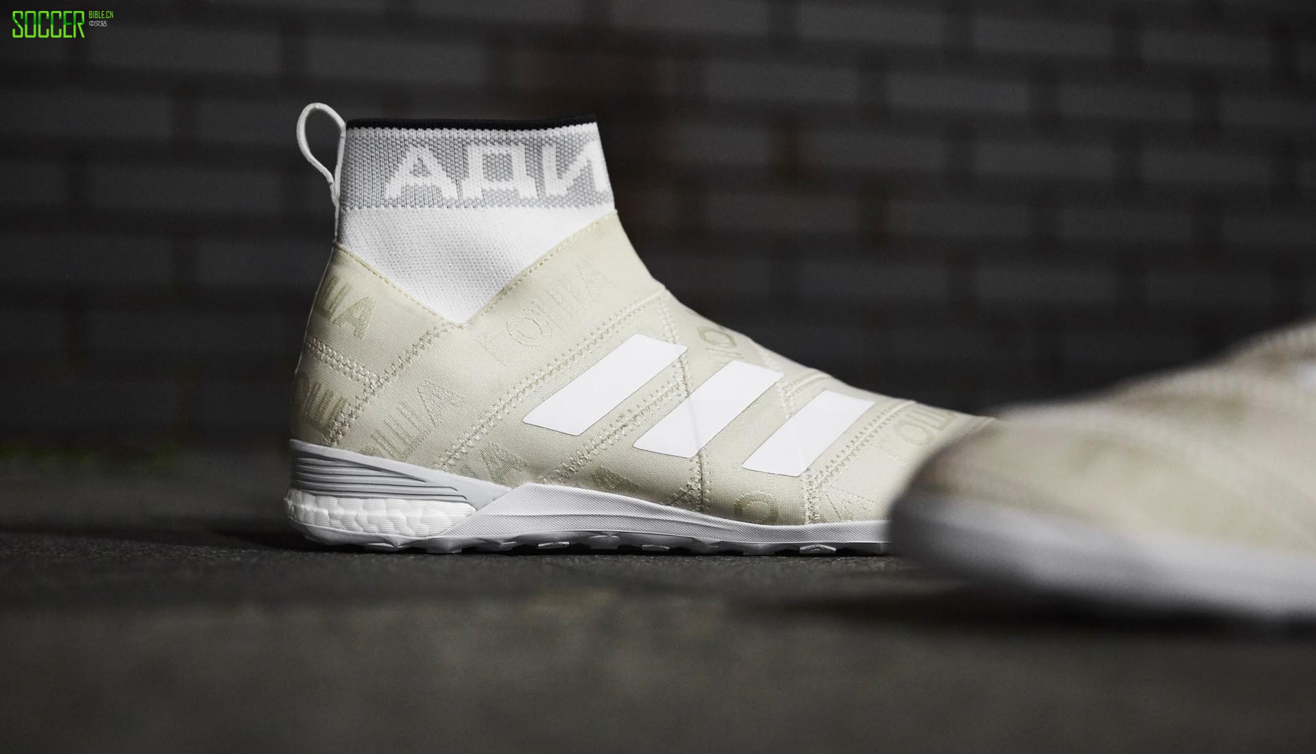 2-gosha-rubchinskiy-adidas-nemeziz