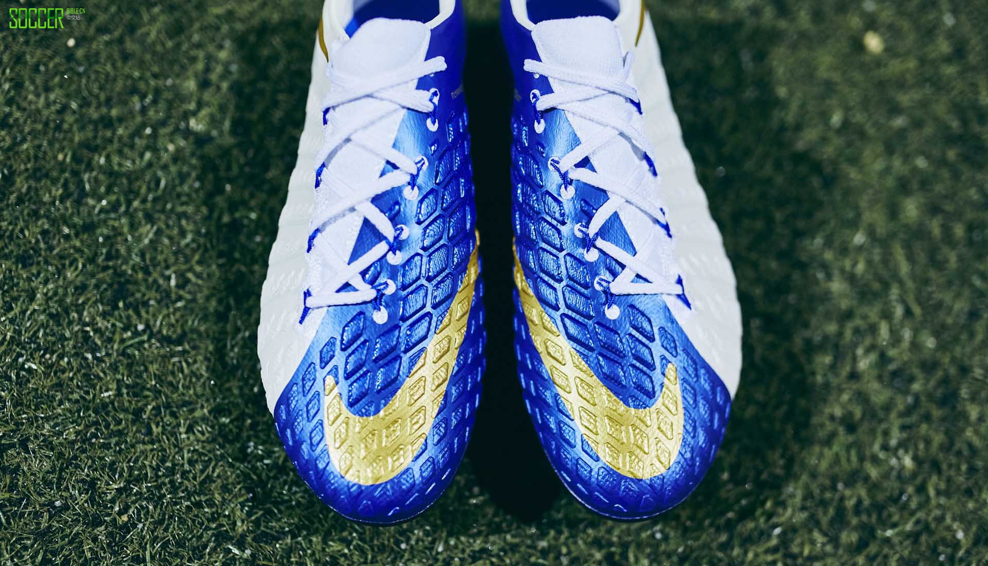 7-kane-100-nike-hypervenom-boots