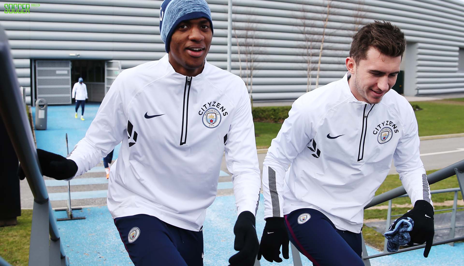 mcfc-ss18-training-wear-5