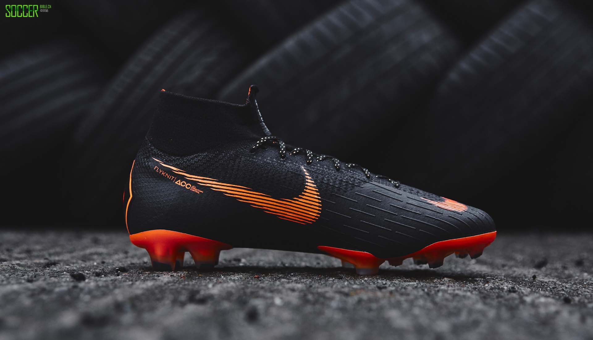 8-merciual-superfly-nike-360-black