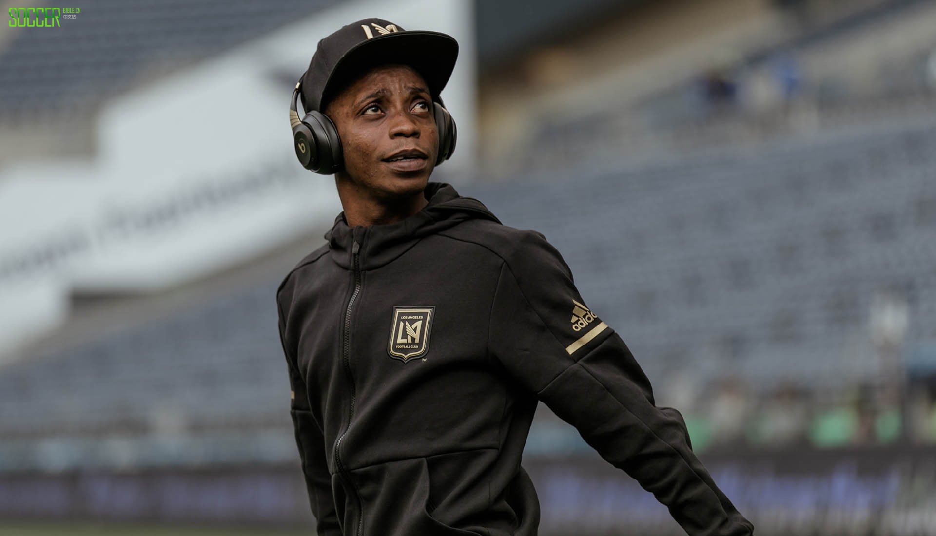 lafc-first-win-soccerbible_0006_594a7070