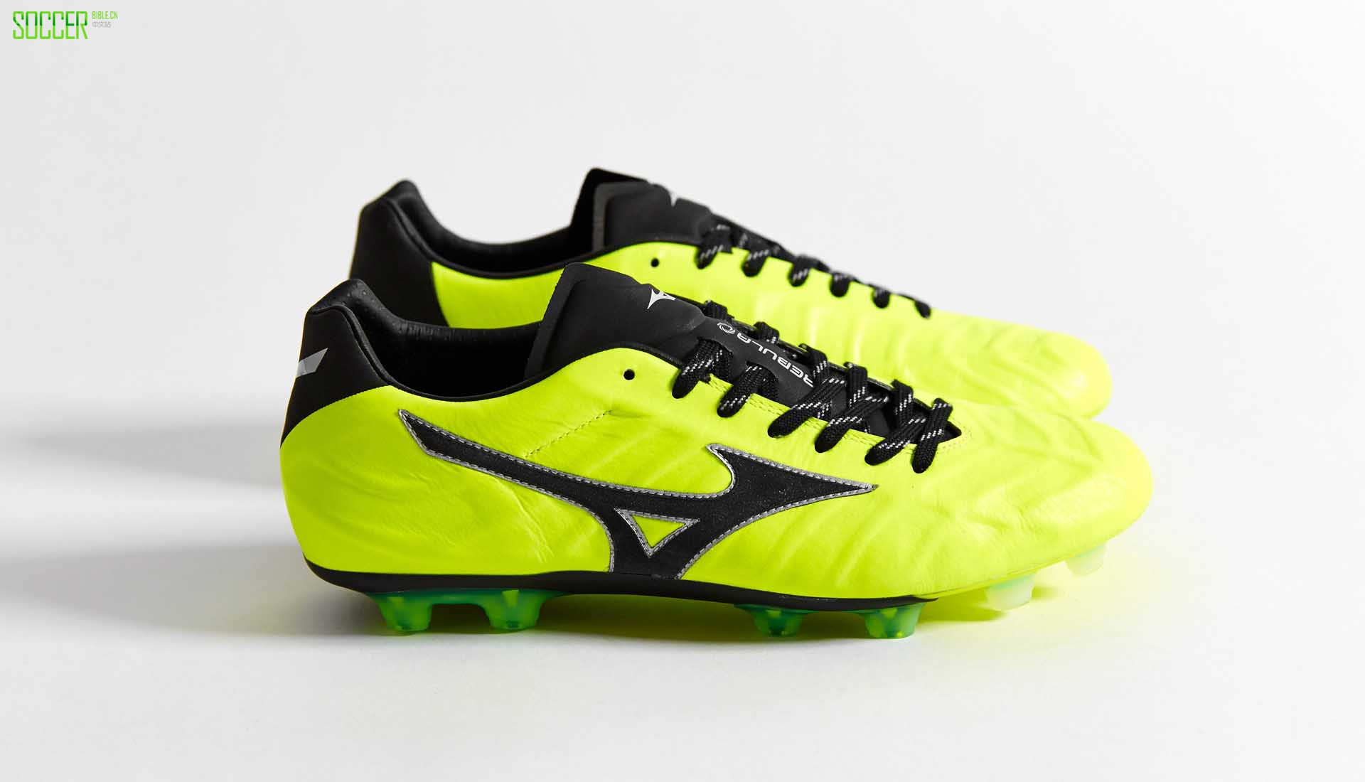 1-mizuno-rebula-v1-yellow