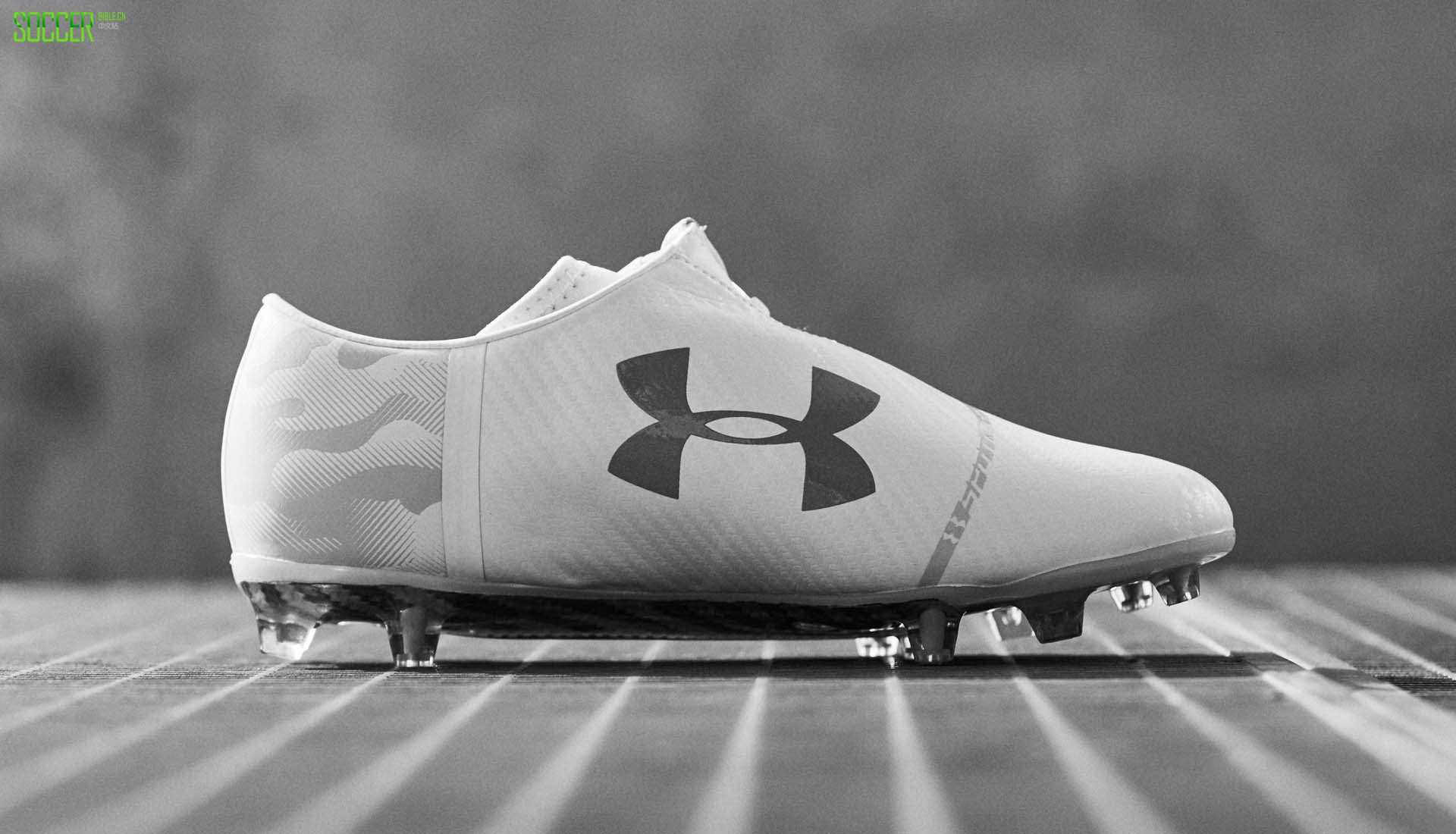 6-under-armour-spotlight-camo