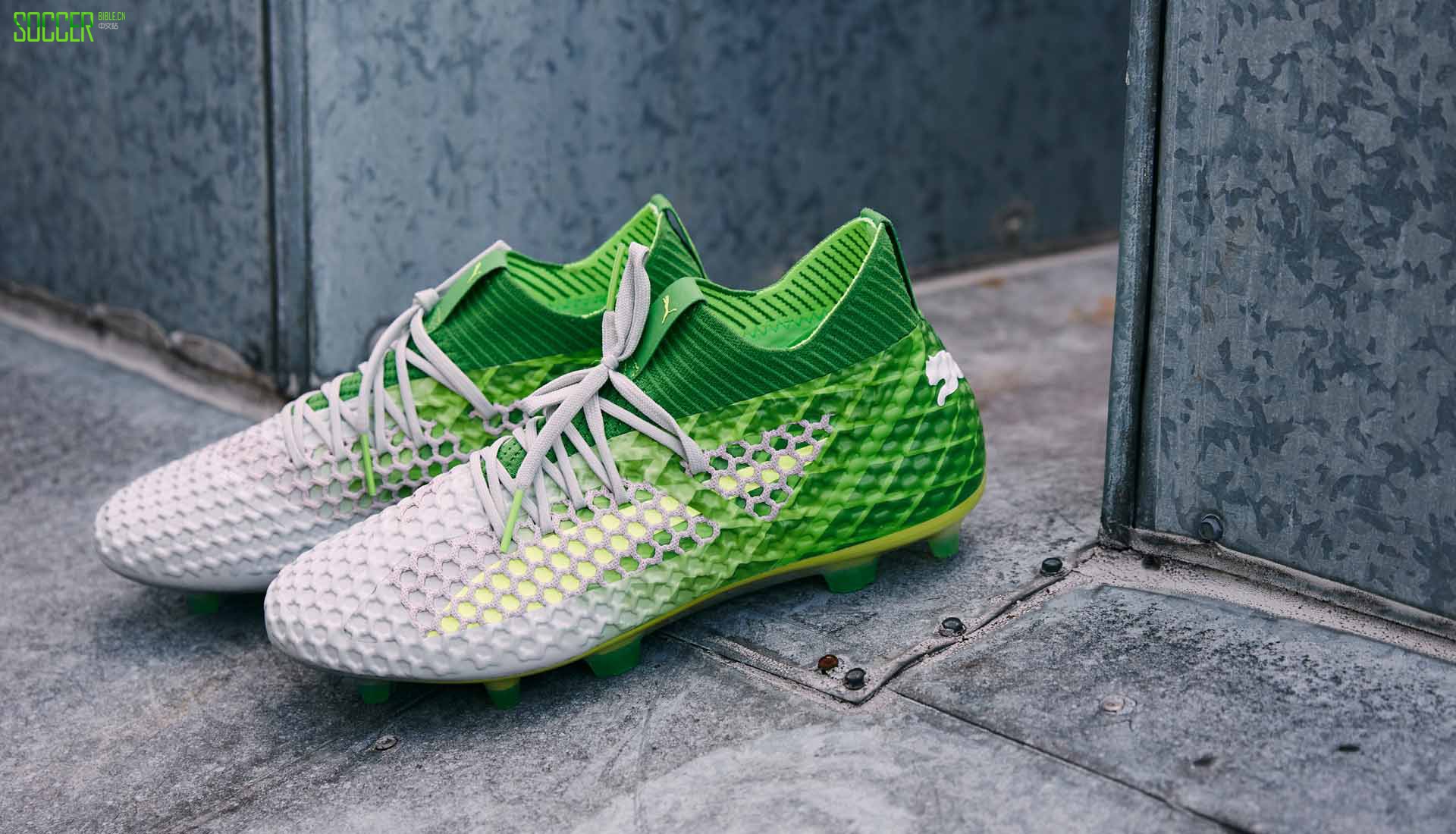 PUMAƳ¿ Future 18.1 NetFit