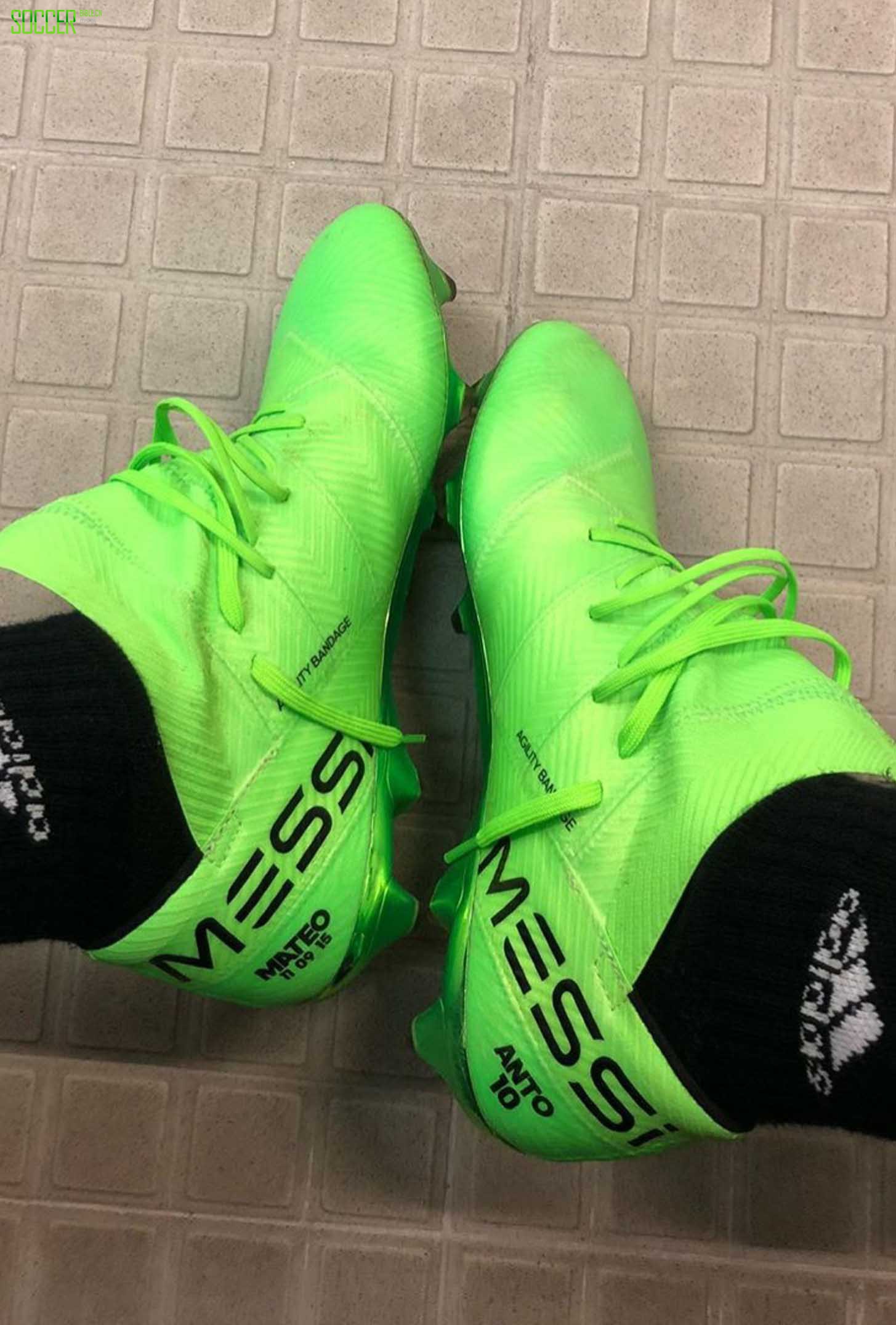 MessiѵϽNemeziz18籭רɫ