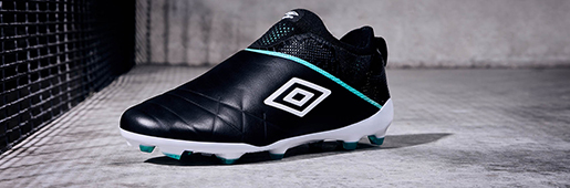 ƤЬ UmbroƳMedusae 3 Elite