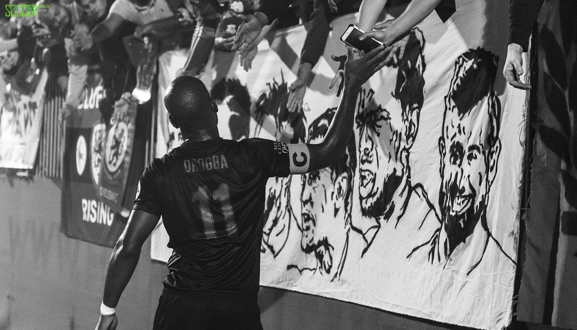 framed-phoenix-rising-drogba_0002_drogba-73