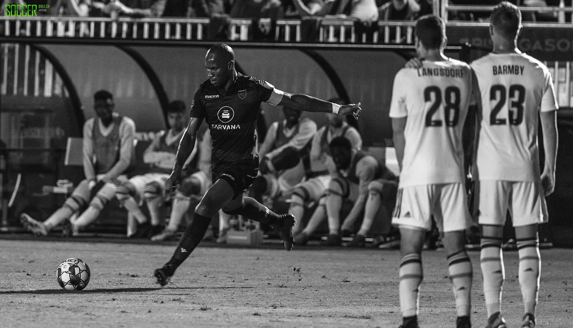 framed-phoenix-rising-drogba_0013_drogba-61