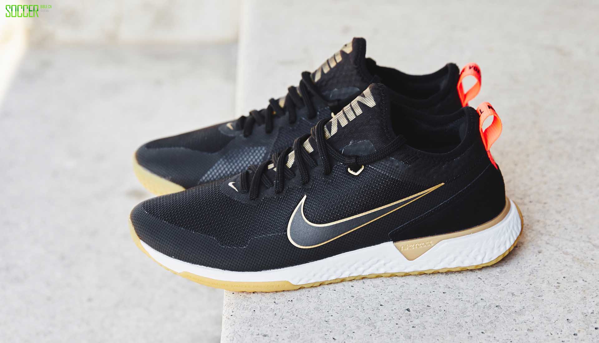 nike-react-gold-black-6-min