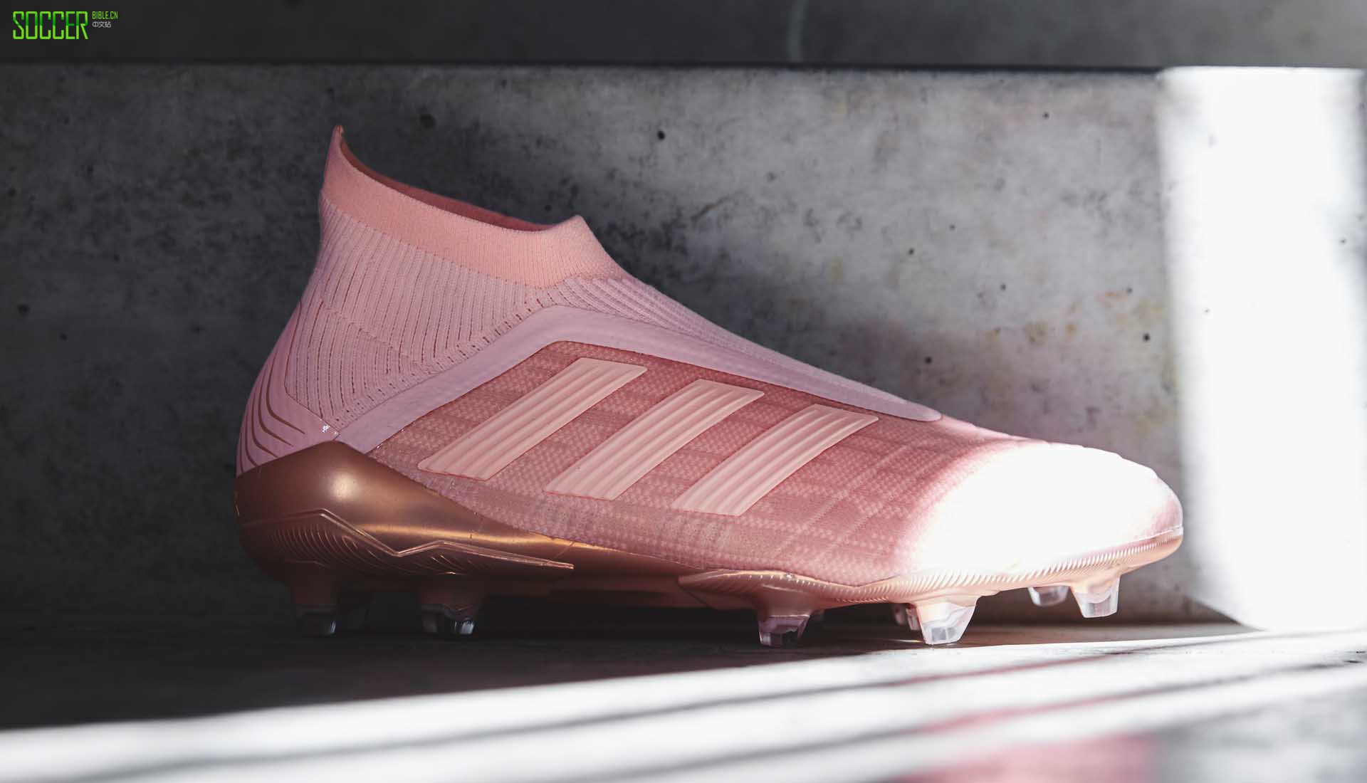 SoccerBible评选的2018 TOP 20最佳足球鞋