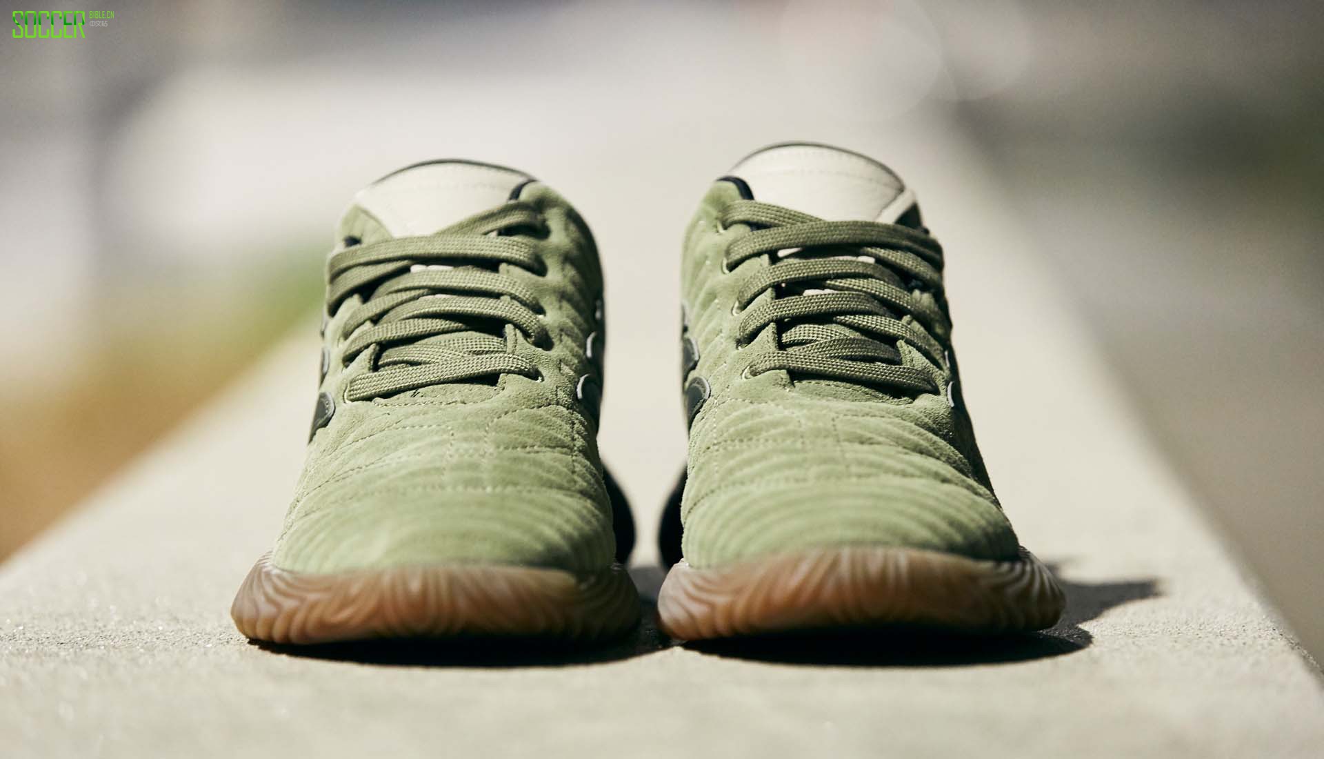 4-adidas-sobakov-suede-green-min