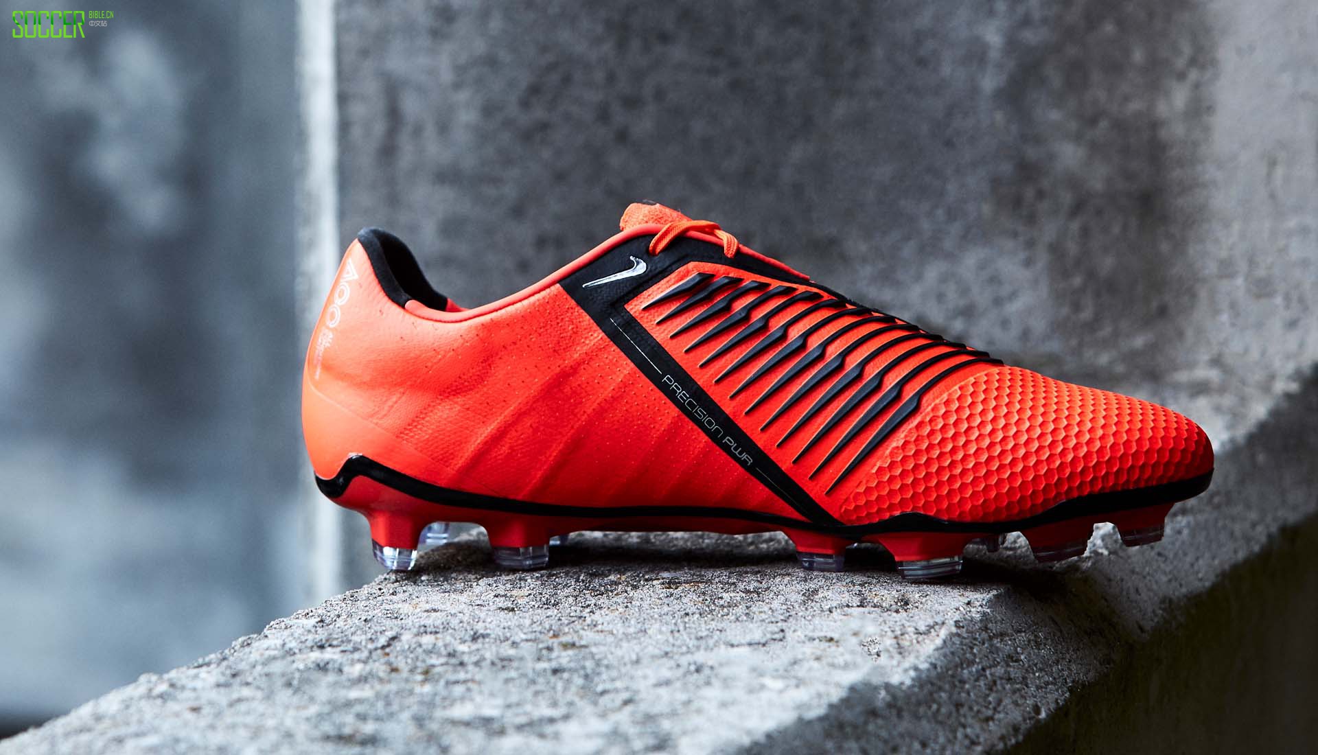 3-vnm-nike-phantom-min