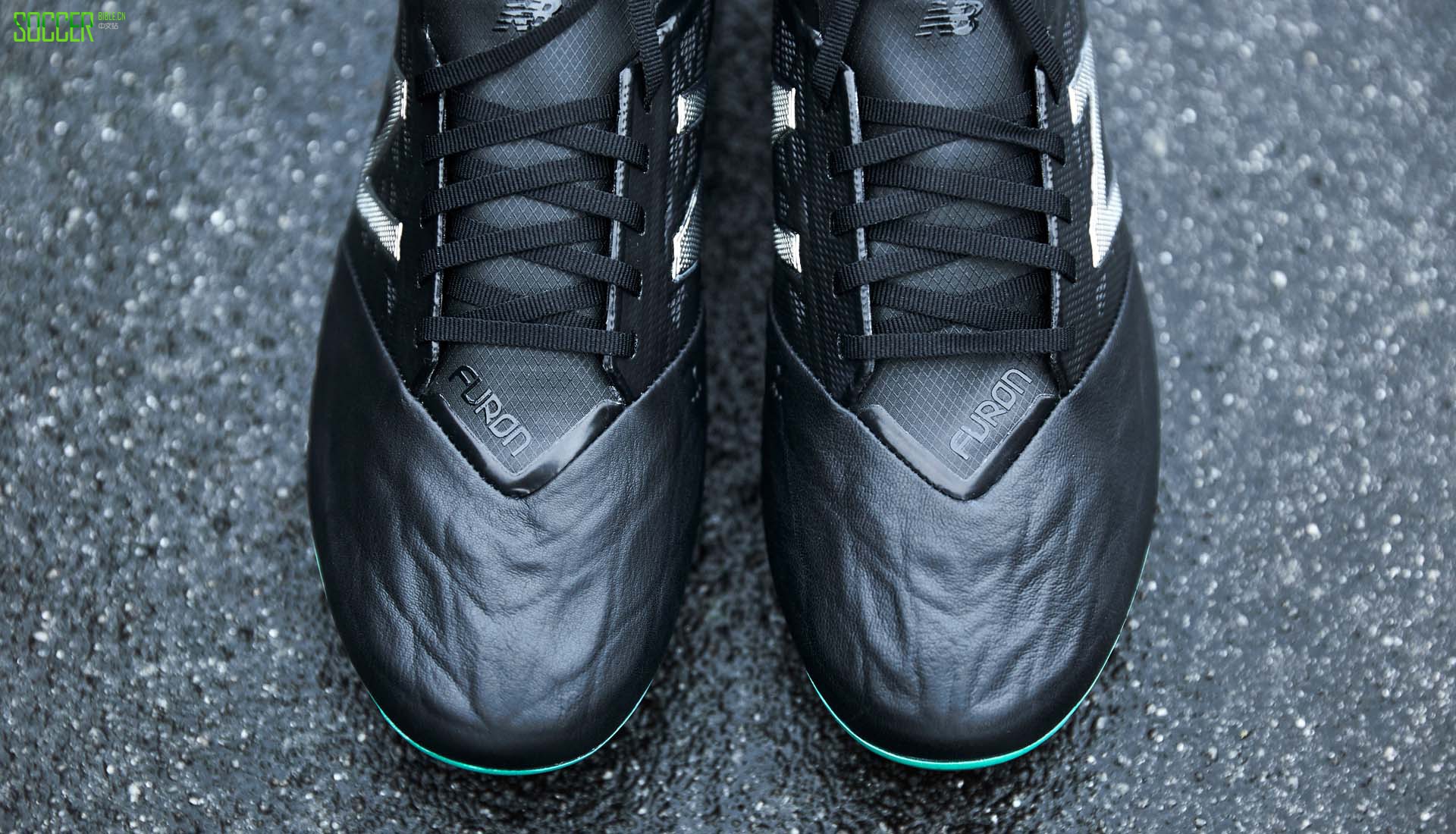 New BalanceƳƤFuron V5