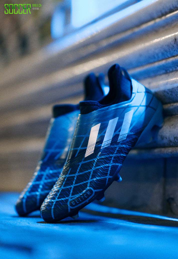 ɫ֩ ϴ˹Glitch 19 F50 Skinѥ 