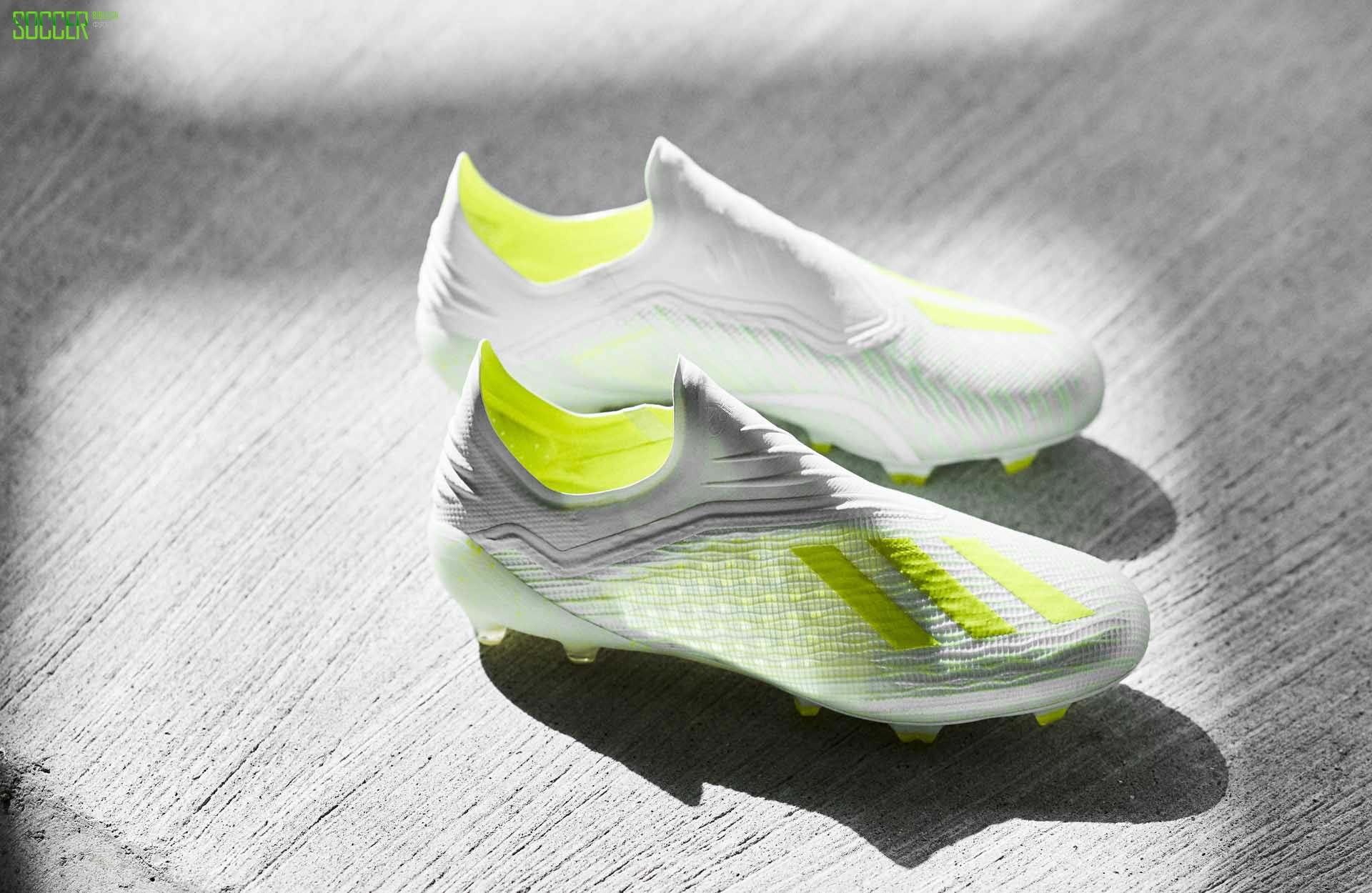 ϴ˹ƳȫµġVirtusoɫװ