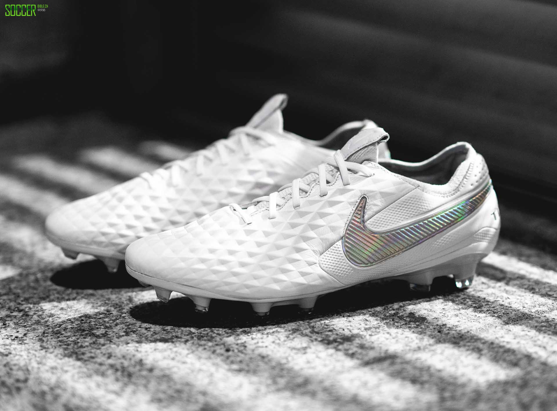 nike-tiempo-8-white-2
