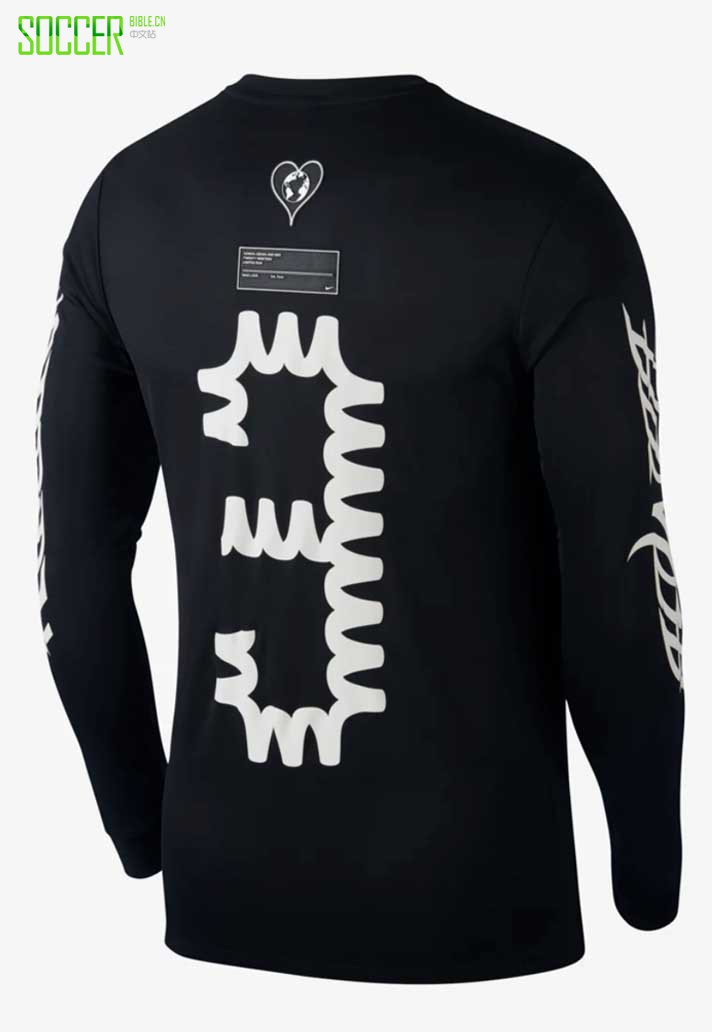 Gurls Talk推出特别款耐克球衣