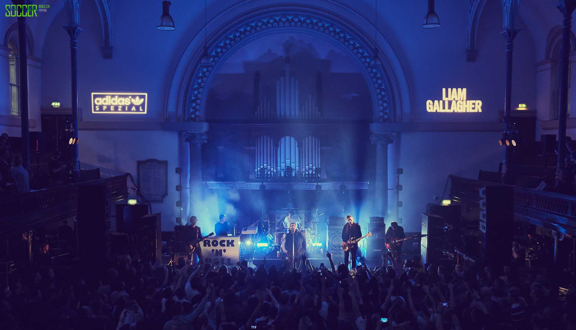 3-liam-gallagher-adidas-spezial