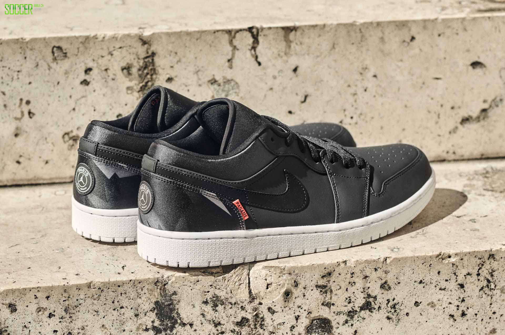 PSG X Air Jordan 1 Low