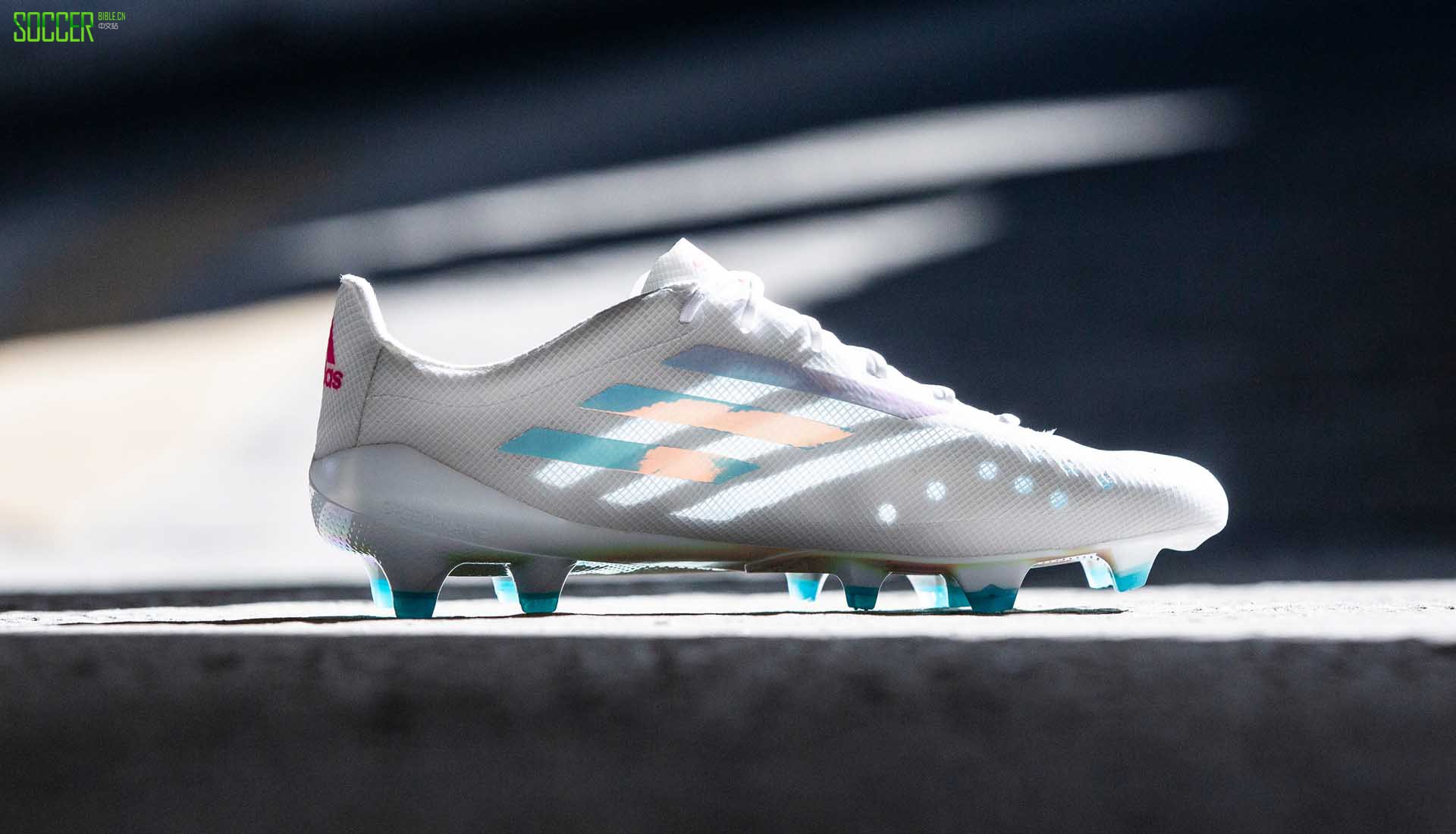 2-adidas-99-boot-min