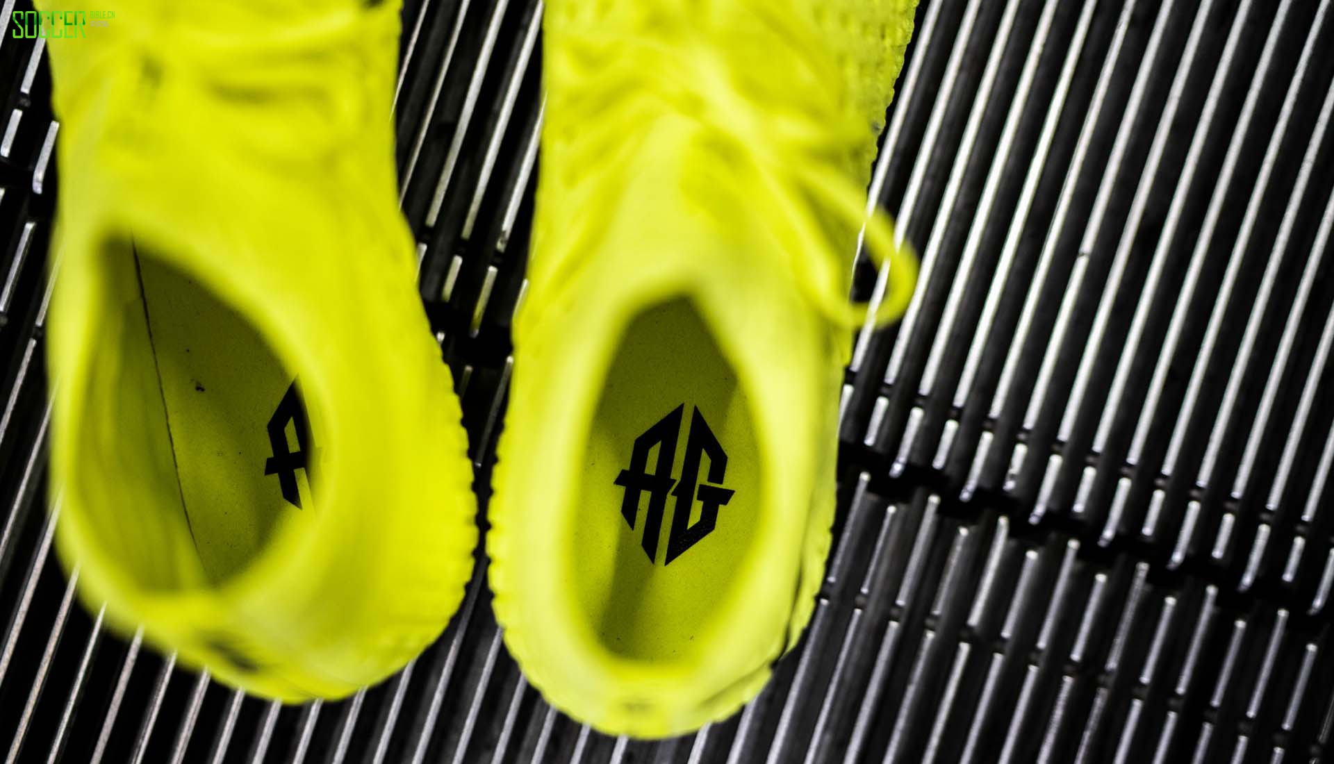 1-griezmann-puma-boot-min