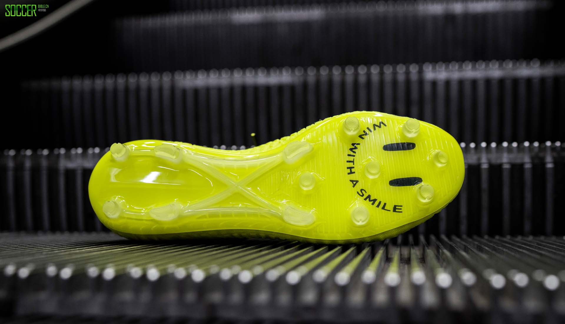 2-griezmann-puma-boot-min